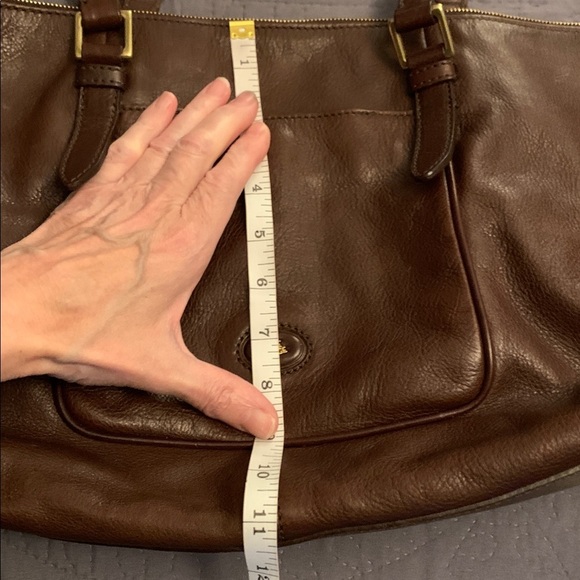 The Bridge Tote with Contrasting closure - Picture 12 of 15